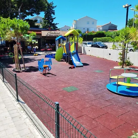 House Oasis Livak Kaštela