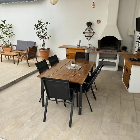 House Oasis Livak Kaštela