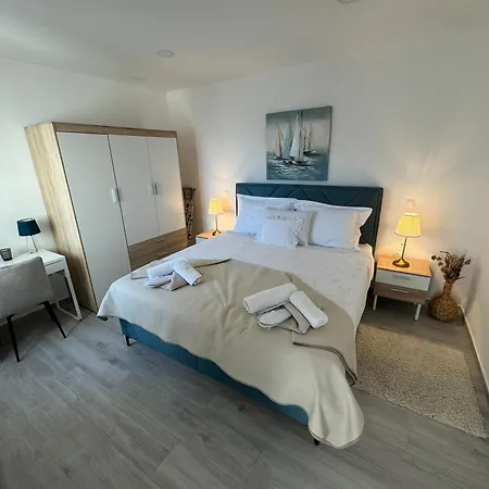 House Oasis Livak Kaštela